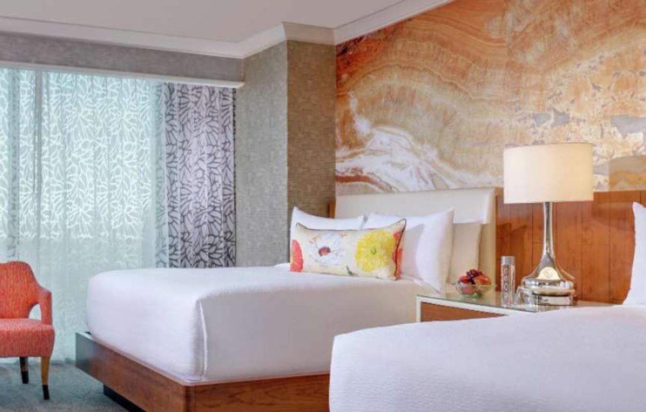 Mandalay Bay 4*