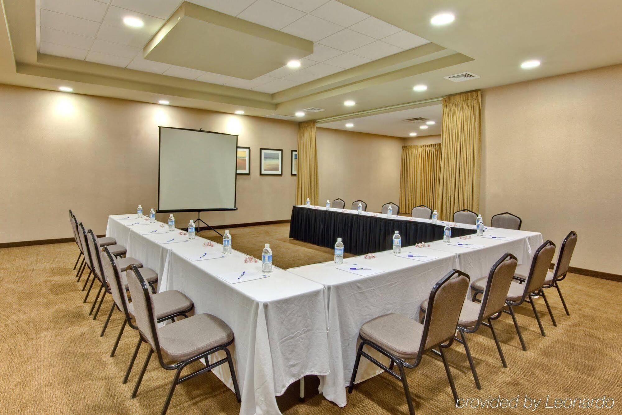 Express & Vegas Sw Springvalley By Ihg Las Vegas