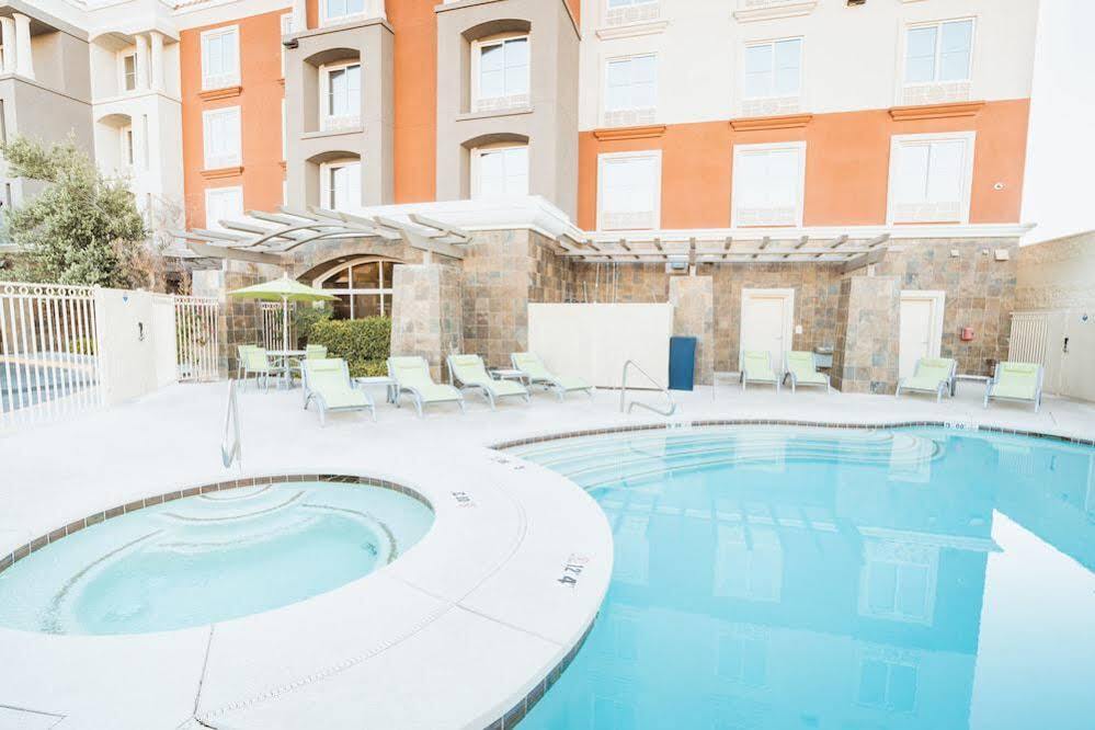 Express & Vegas Sw Springvalley By Ihg 3* Las Vegas