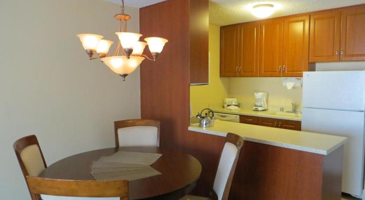 Aparthotel Getaways At The Jockey Club 3*