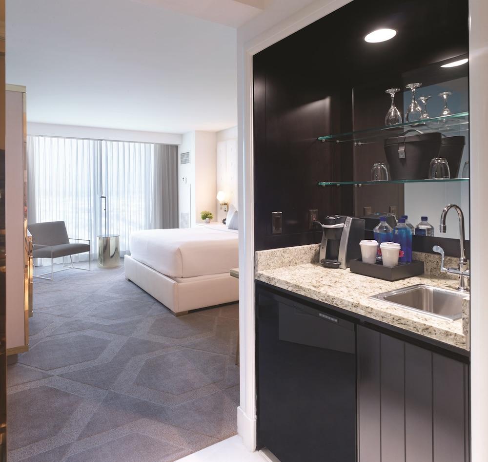 The W Vegas At Mandalay Bay By Suiteness 5* Las Vegas