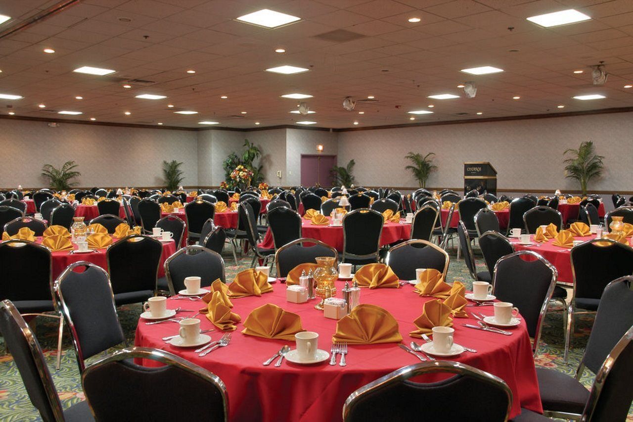 California And Casino Hotel 3*