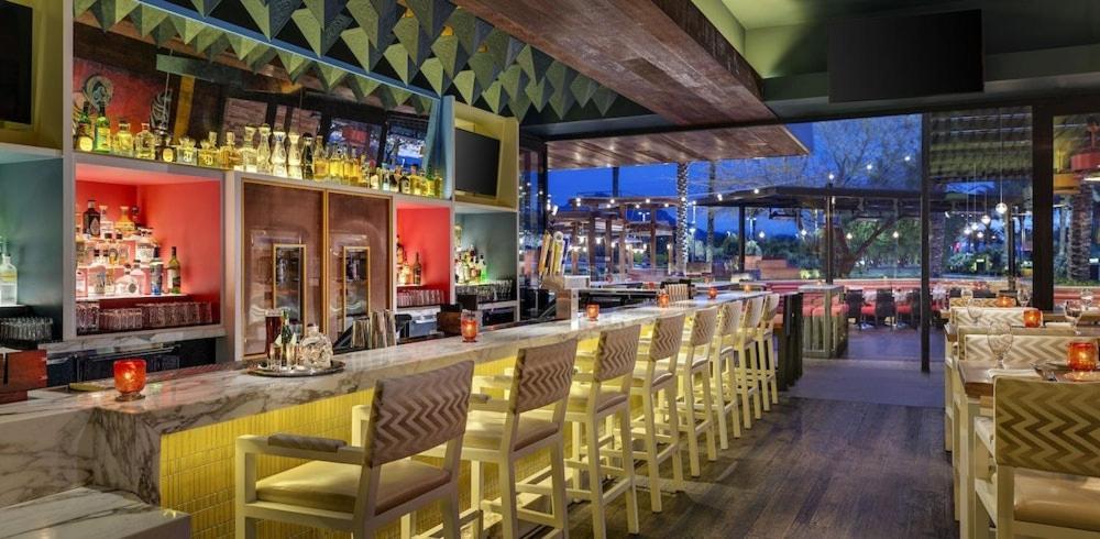 Red Rock Casino, And By Suiteness 5*