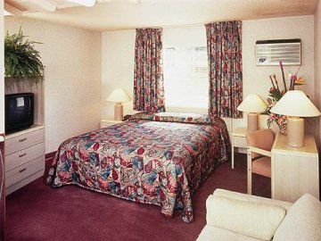 Quality Key Largo Casino 3*
