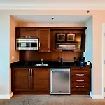 Stripviewsuites Two-Bedroom Conjoined Suite At Signature Mgm