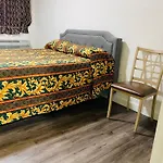 Lucky Cuss Motel