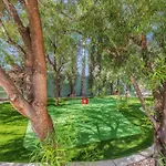 Heated Pool With Cabana & Game-Room 15 Min To Strip