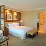Fallon Luxury Rentals At The Signature