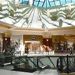 Mandalay Bay Resort And Casino By Suiteness