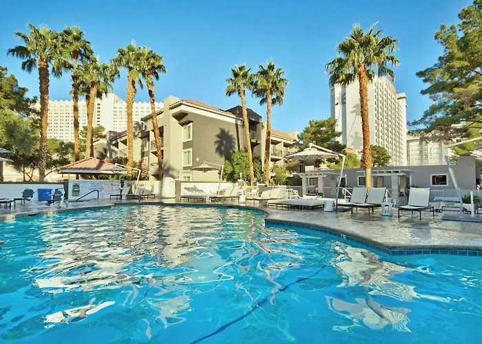 Wyndham Desert Rose Resort 2Br Apartment With Resort Access
