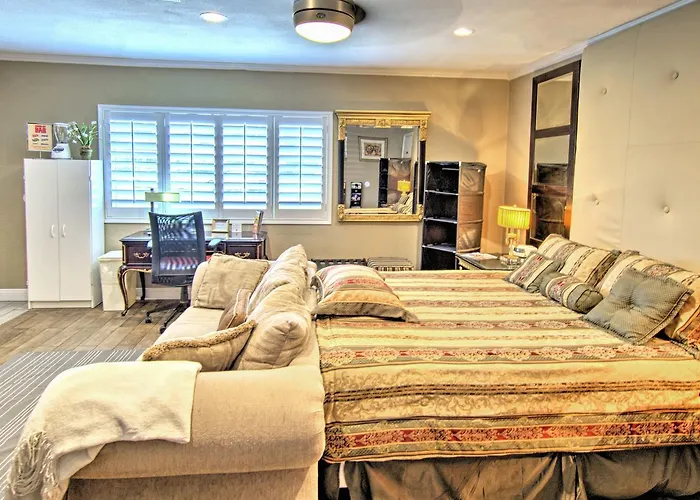 Private Vegas Casitas