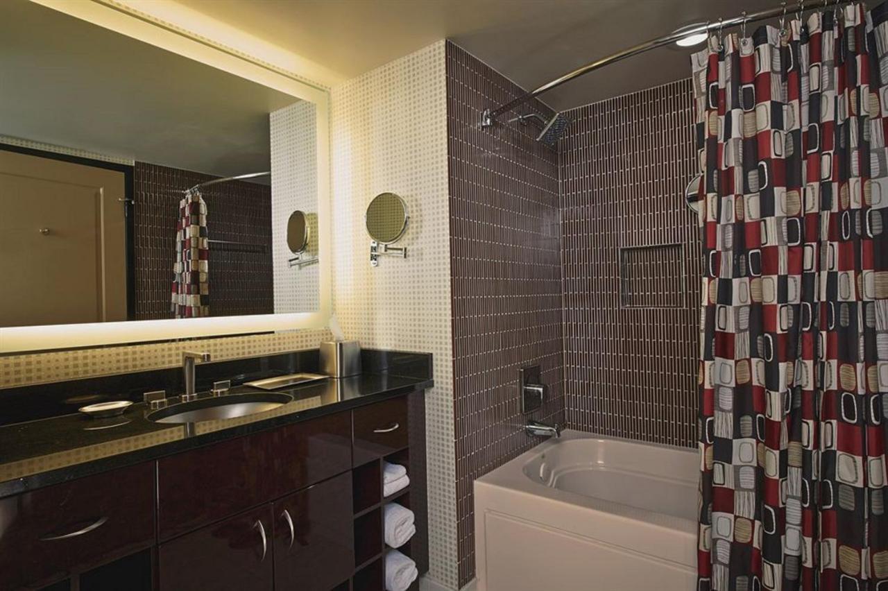 At Elara Vegas Center Strip-no Fees Aparthotel Las Vegas