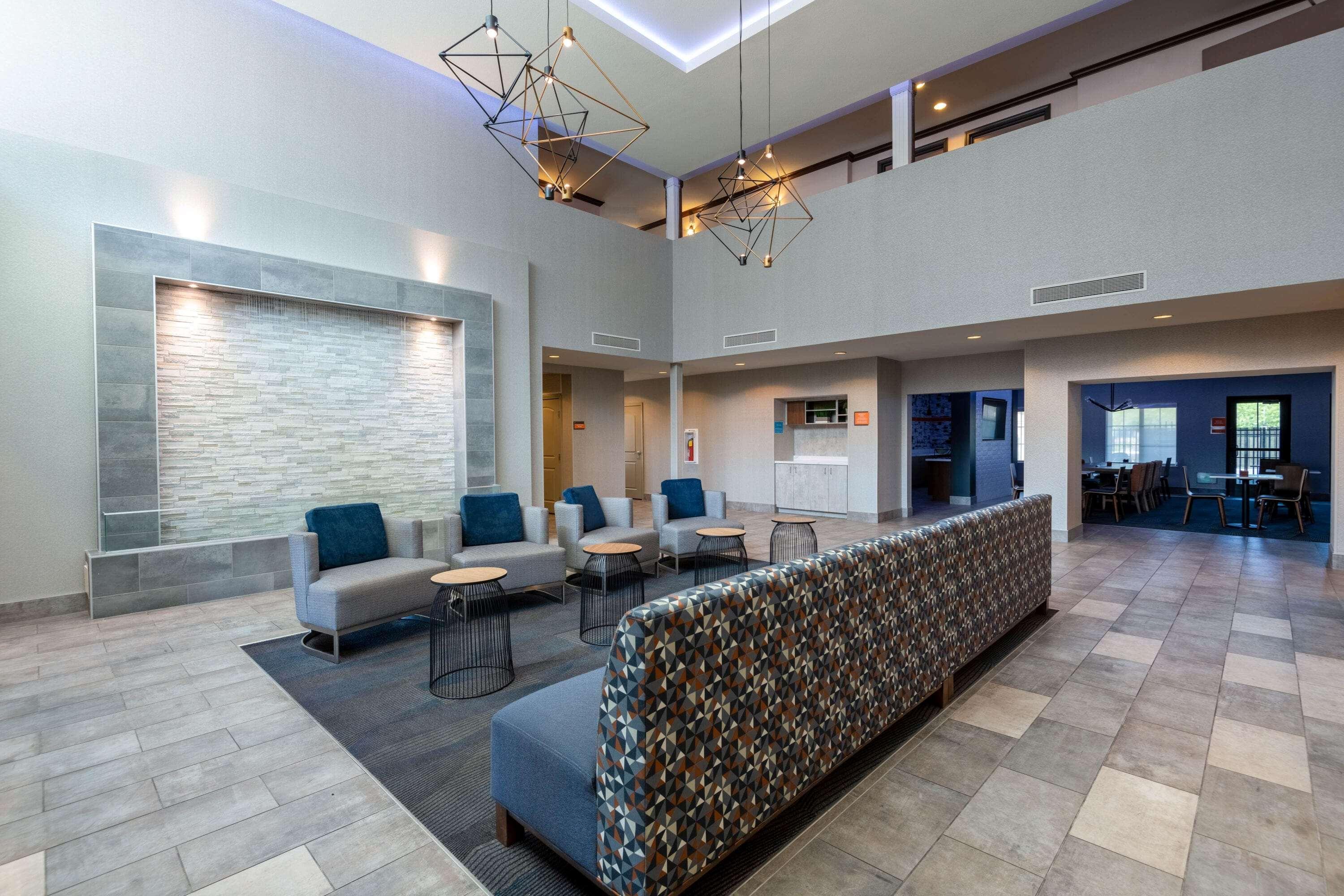 Hotel La Quinta By Wyndham Vegas Airport South