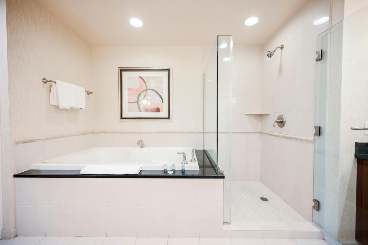 Stripviewsuites Two-bedroom Conjoined At Signature Mgm 2* Las Vegas