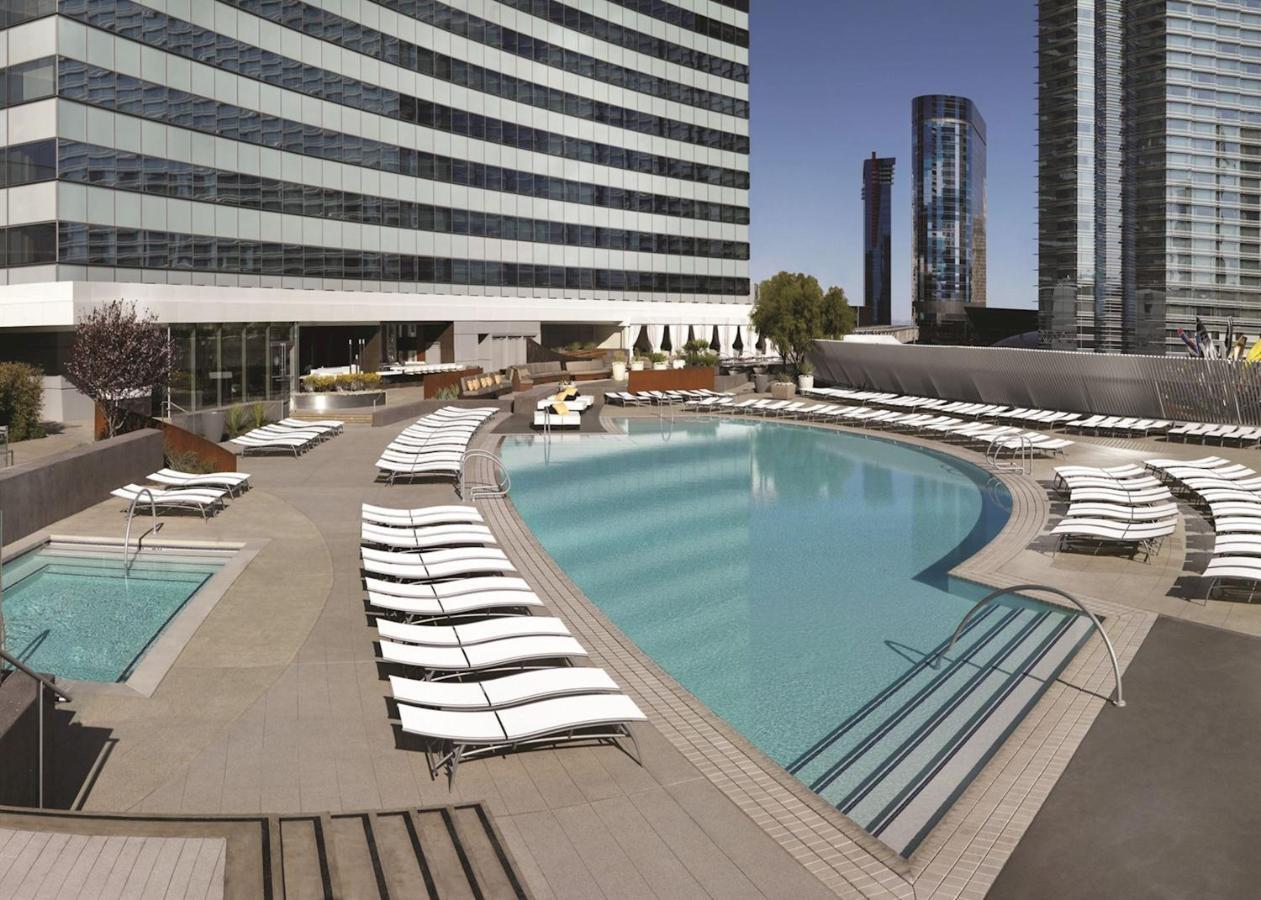 Hotel Vdara 011 Pool View Free Valet Parking
