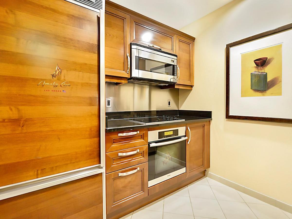 Amalz 1 Bedroom 2 Bathroom Balcony At Mgm Signature ! Aparthotel Las Vegas