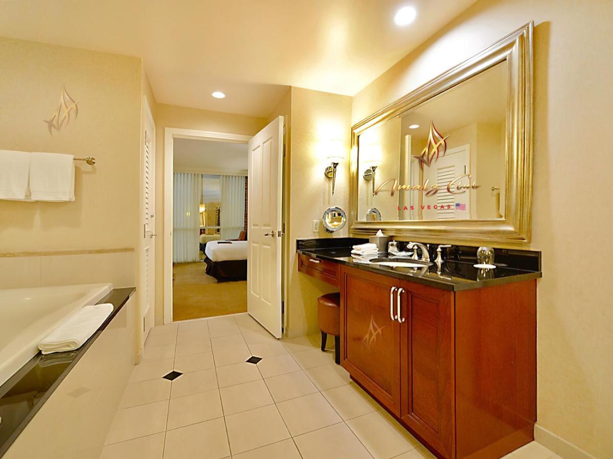 Amalz 1 Bedroom 2 Bathroom Balcony At Mgm Signature ! Aparthotel Las Vegas