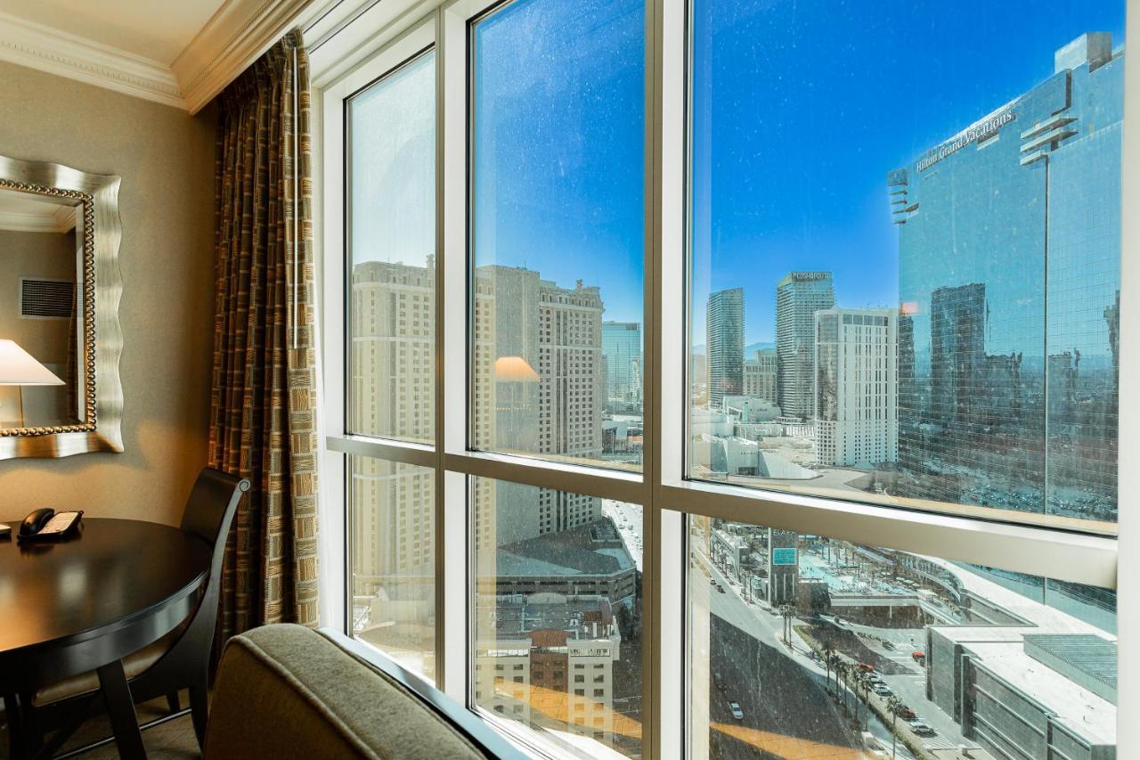Mgm Signature, Centrally Located, Strip Views No Fee Aparthotel