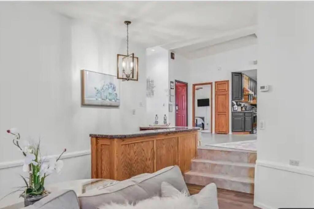 Beautiful Oasis With Rv Or Boat Parking