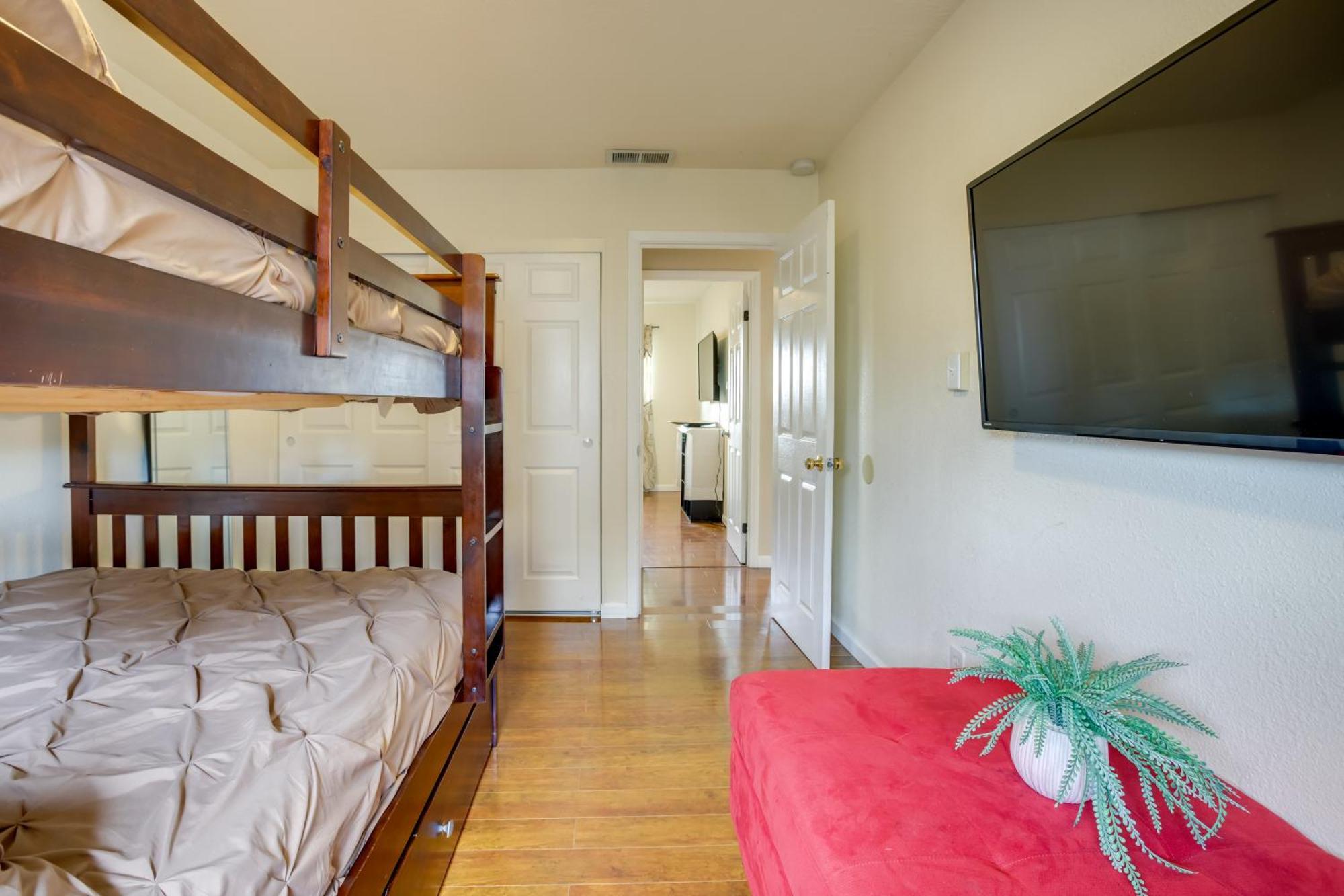 Ferienhaus Pet-friendly Vegas Shared Pool And Hot Tub Las Vegas