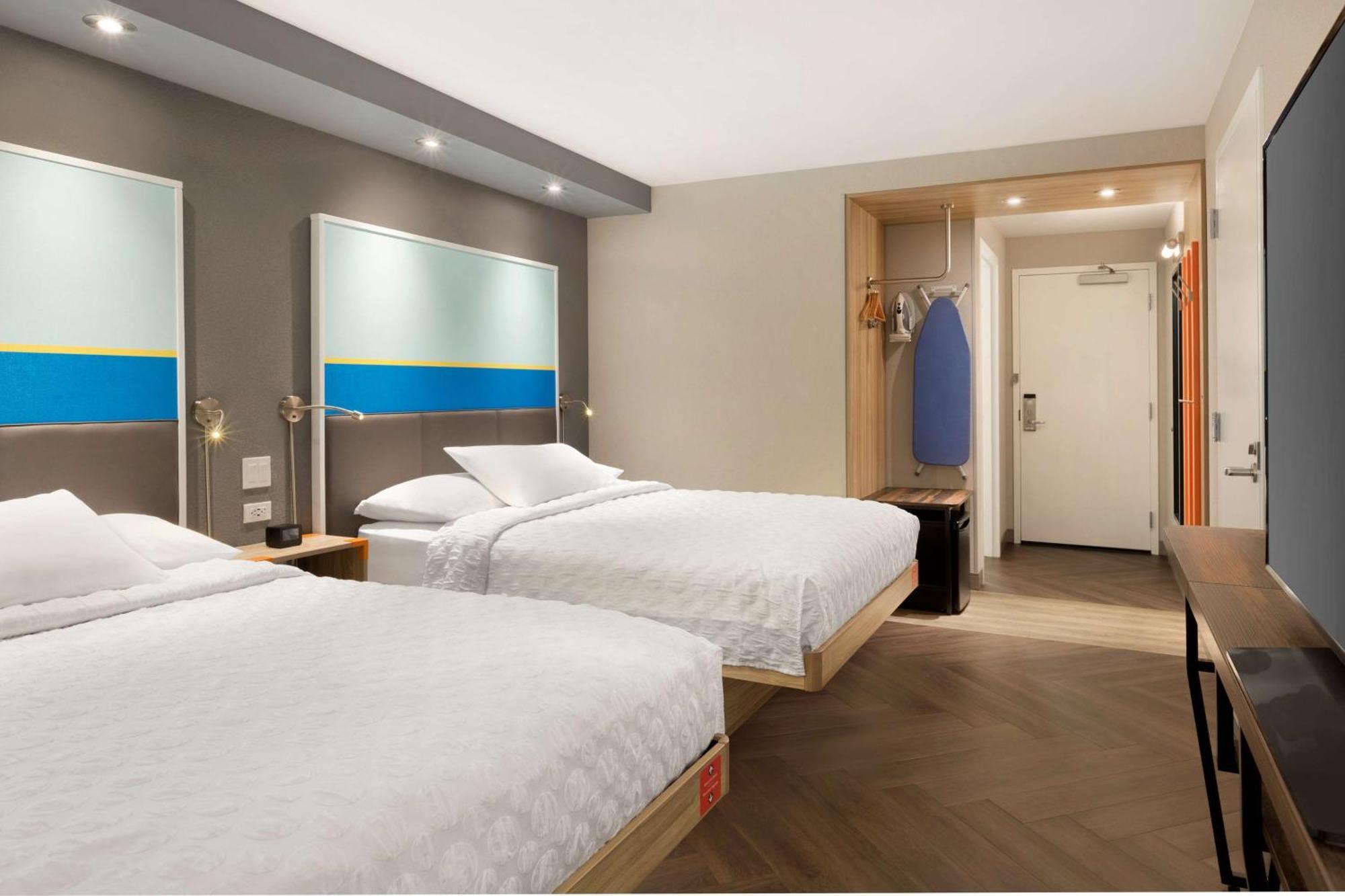 Hotel Tru By Hilton Vegas Airport Nv Las Vegas