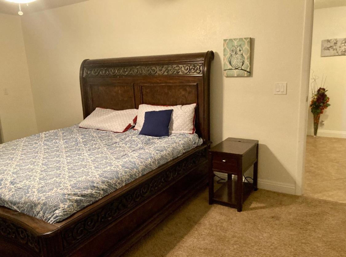 7 Bed Pool House Holiday home Las Vegas