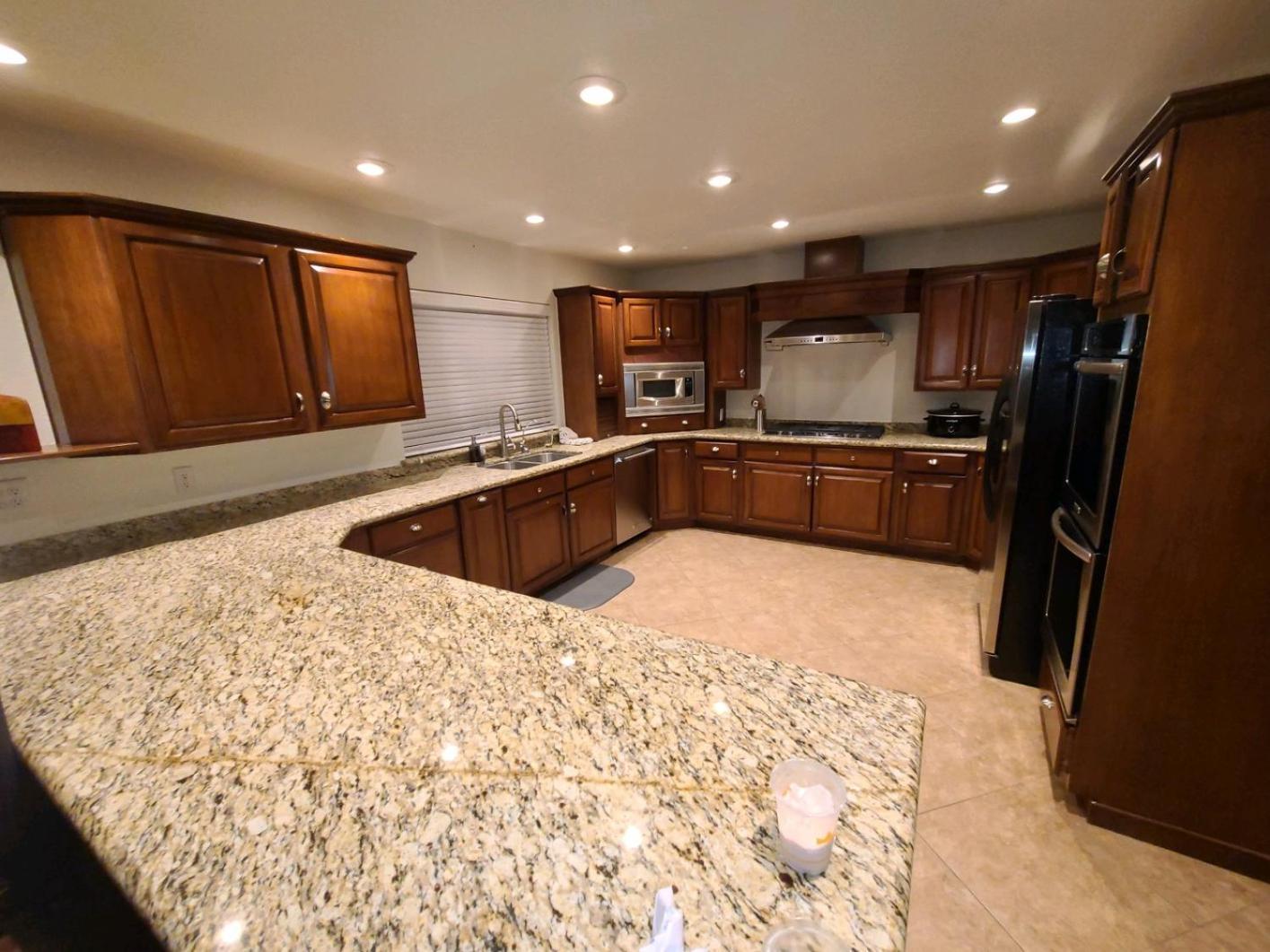 7 Bed Pool House Holiday home