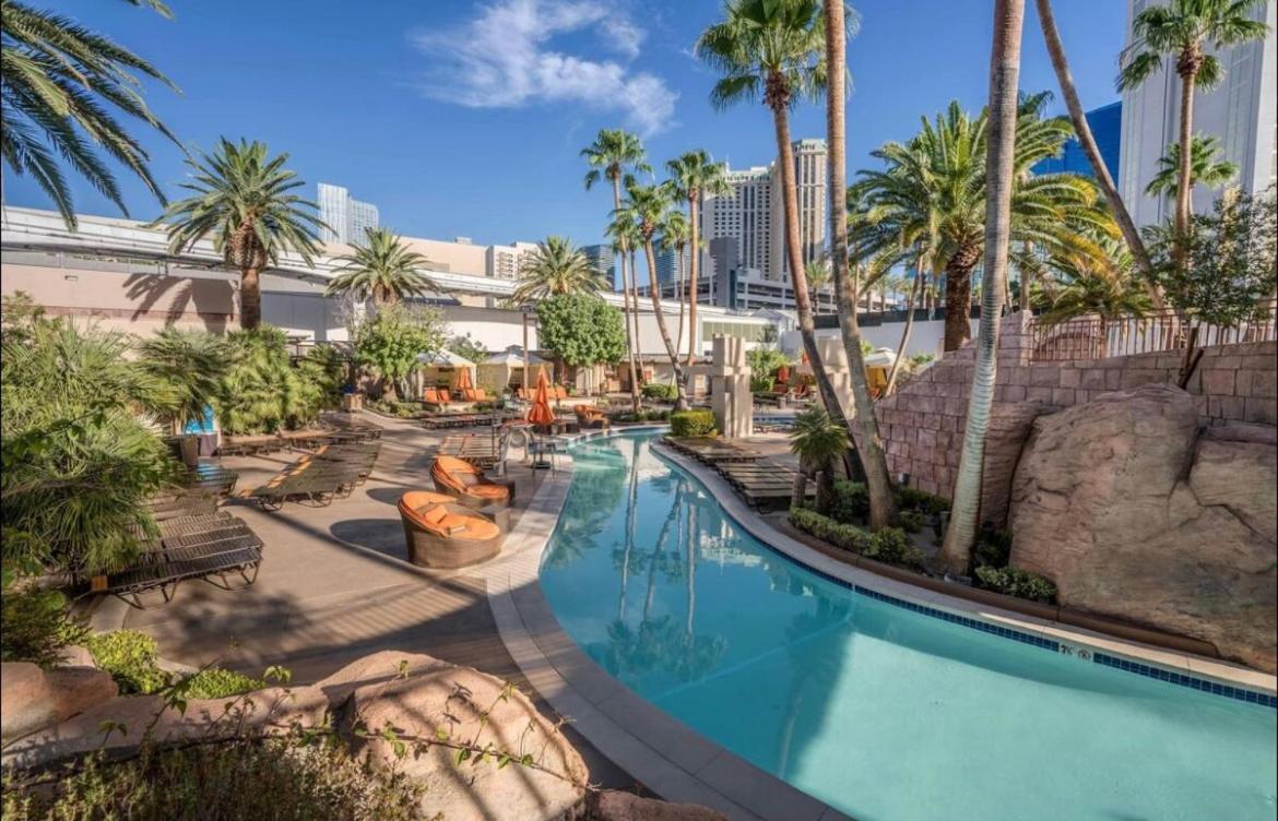 Mgm With Pool View Tower 1 Las Vegas