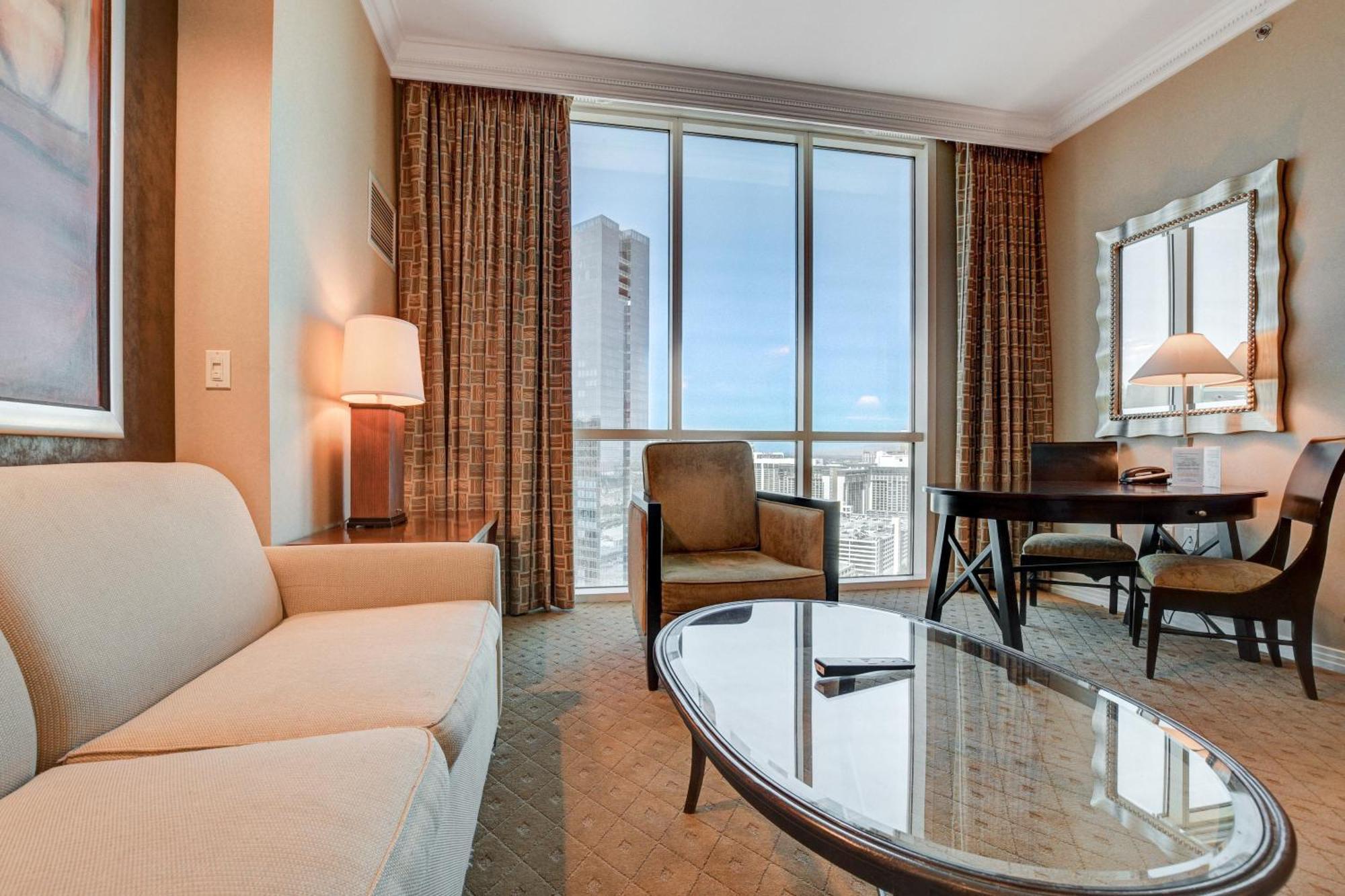 Aparthotel Mgm With Pool View Tower 1 *