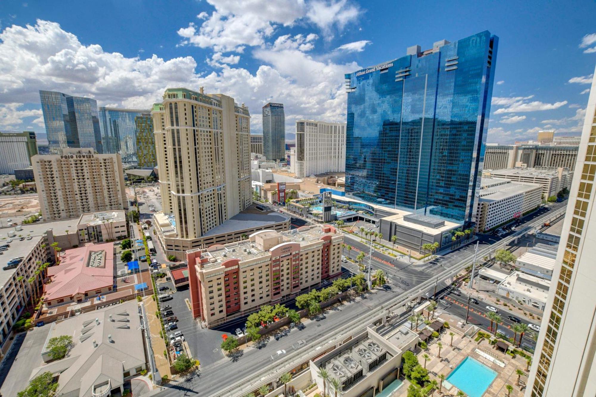 Aparthotel Premium Jr Mgm Signature Balcony Strip View