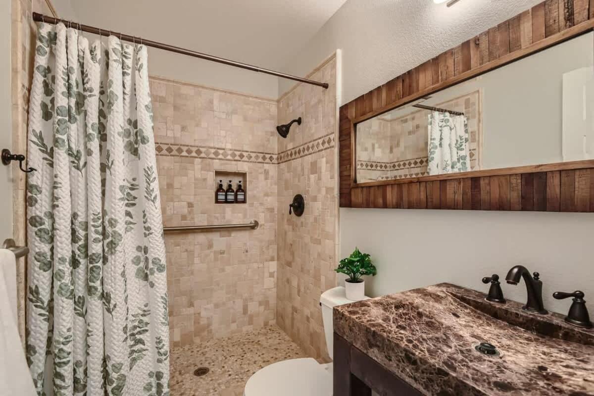 Heated Pool With & Game-room 15 Min To Strip Villa Las Vegas