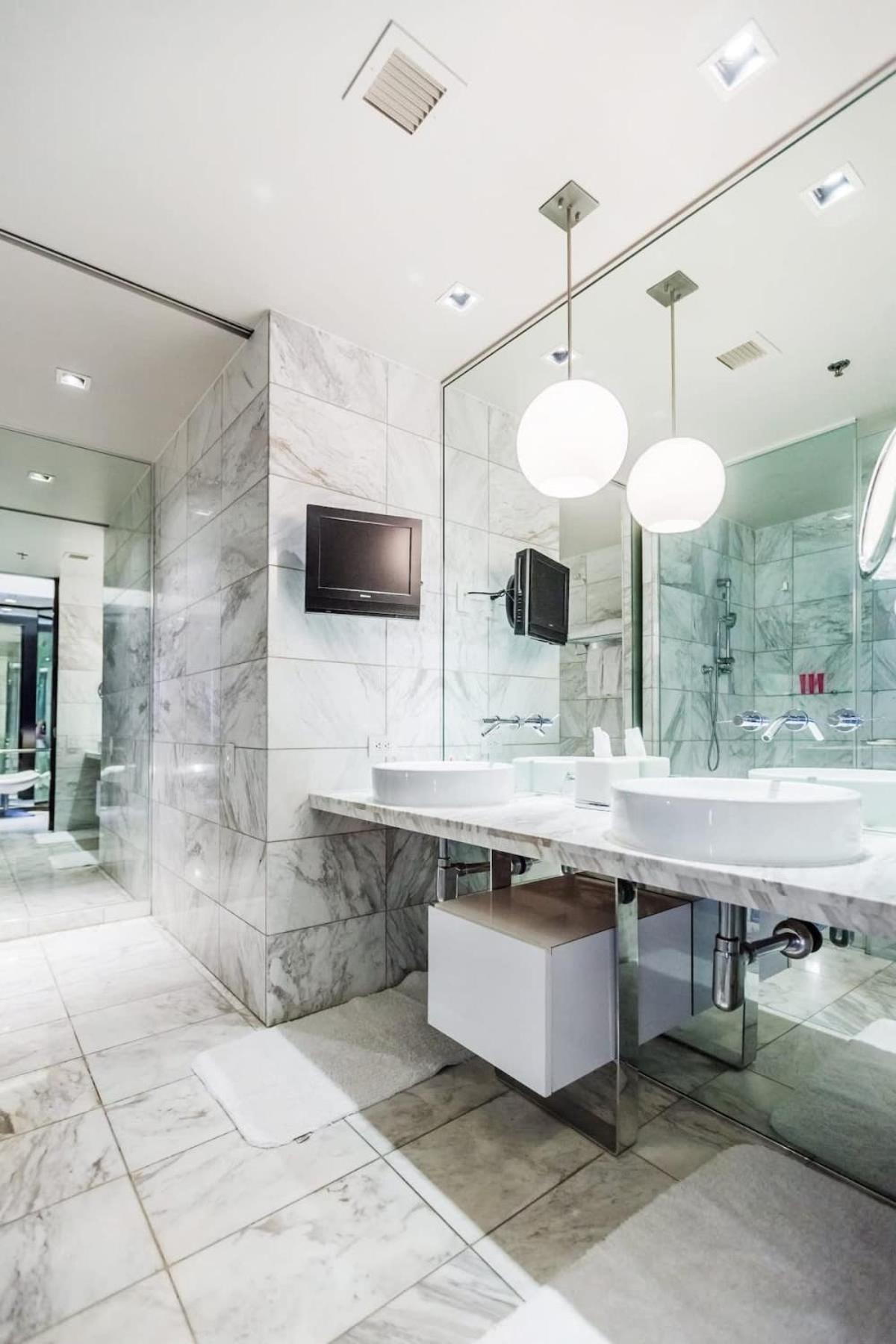 Stylish Palms Mountain View Balcony Access 28309 Las Vegas