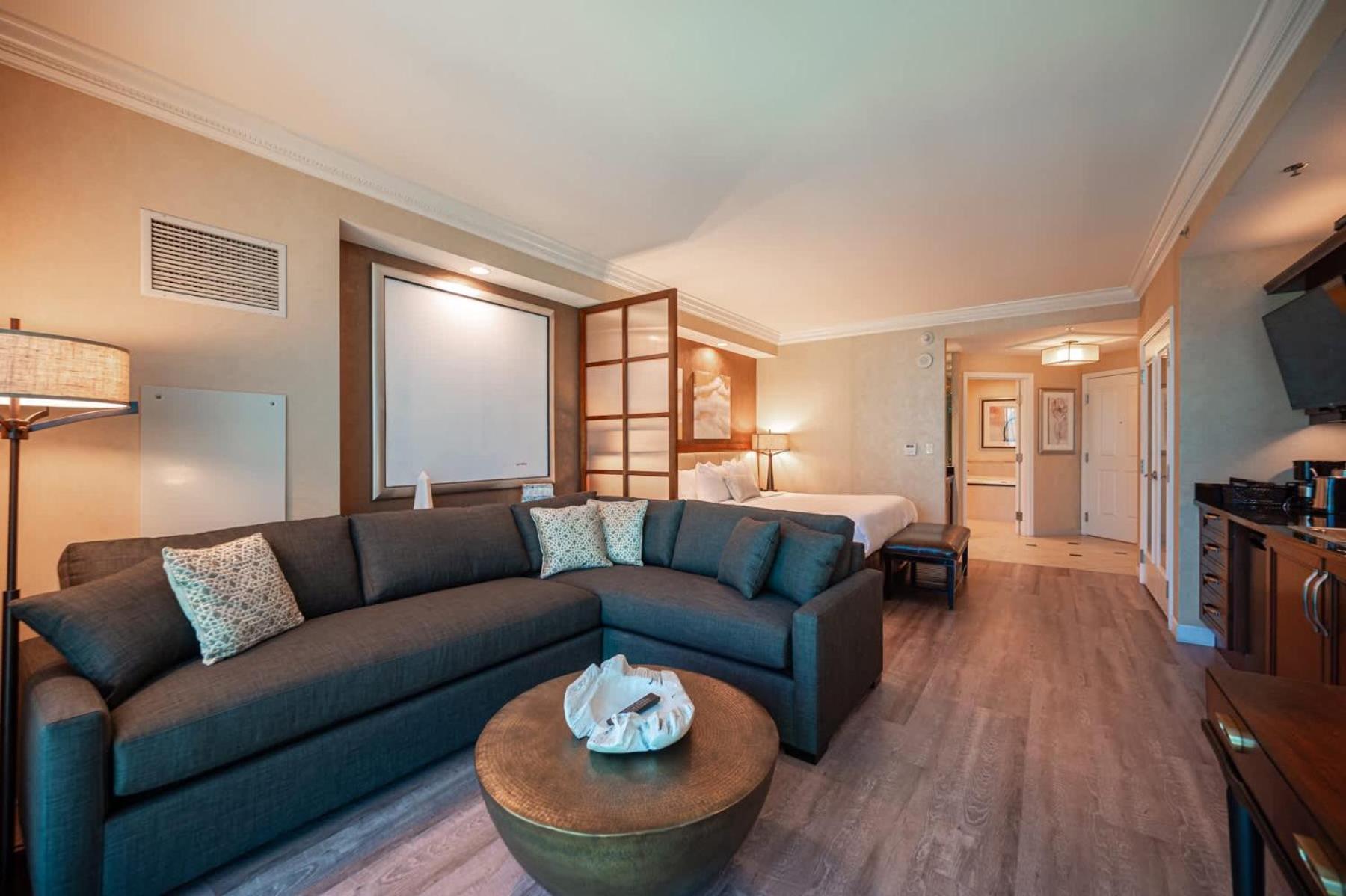 No Fee Strip View Suite+ Free Valet + Pool Las Vegas