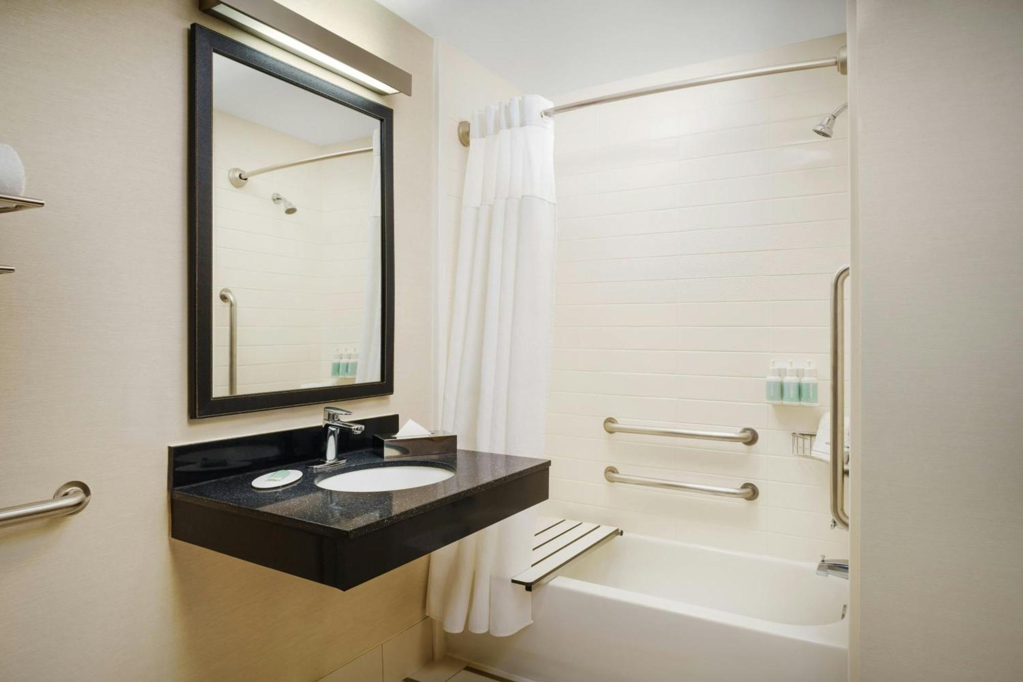 Hotel Fairfield By Marriott & Vegas Stadium Area