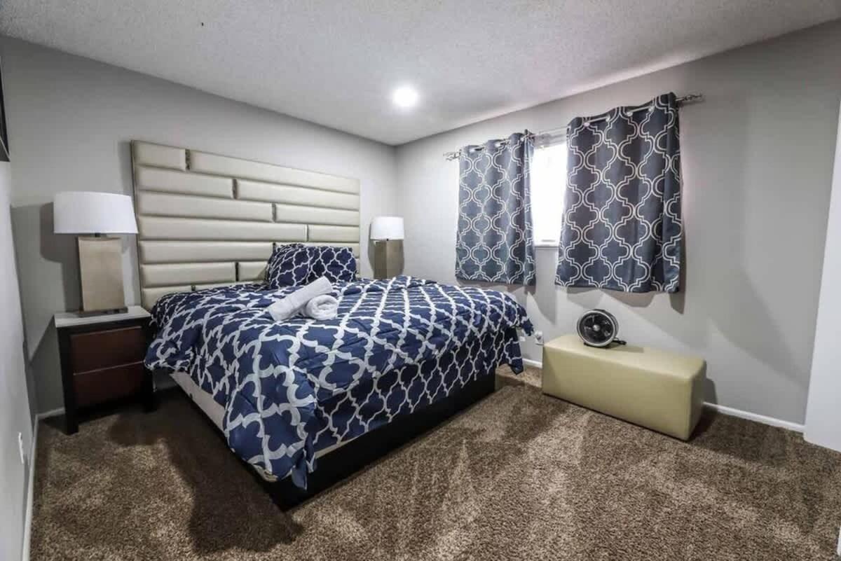 Modern Elegance In The Heart Of Vegas *