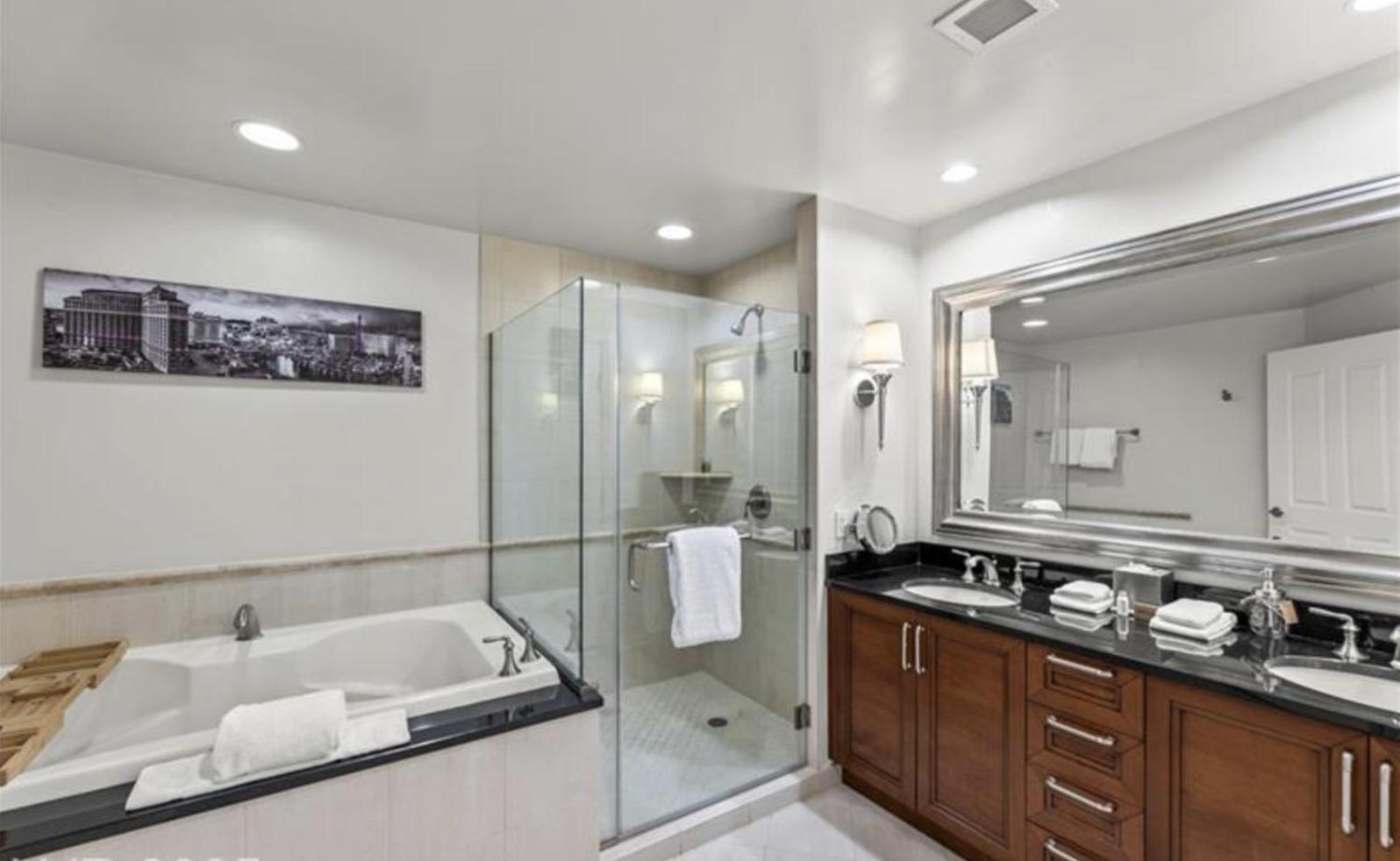Aparthotel The Deuce's Wild At Mgm Signature Las Vegas