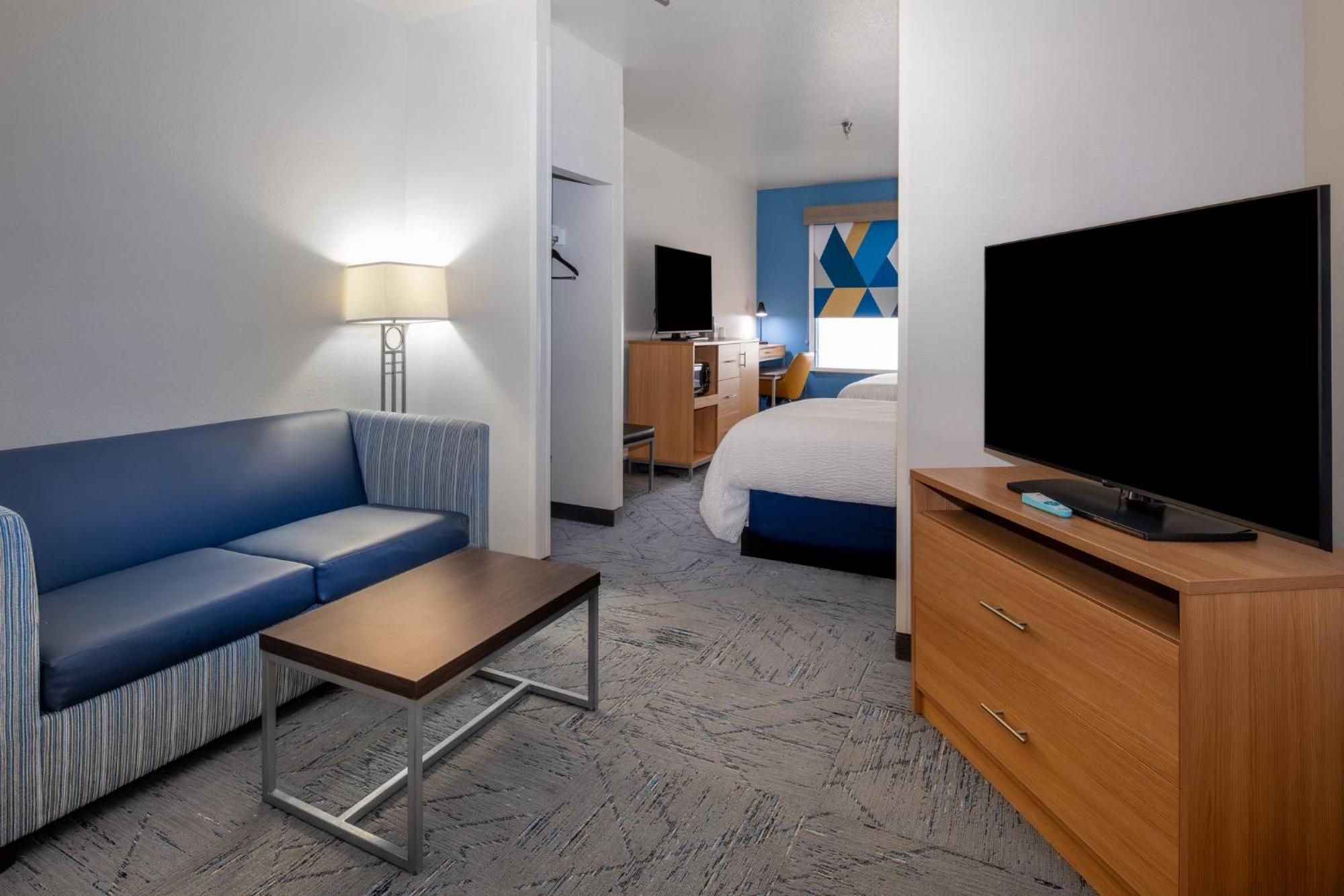 Hotel Express And - Henderson By Ihg 3*