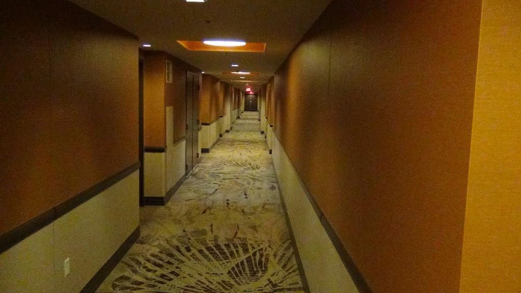 At Elara Vegas Center Strip-no Fees Aparthotel