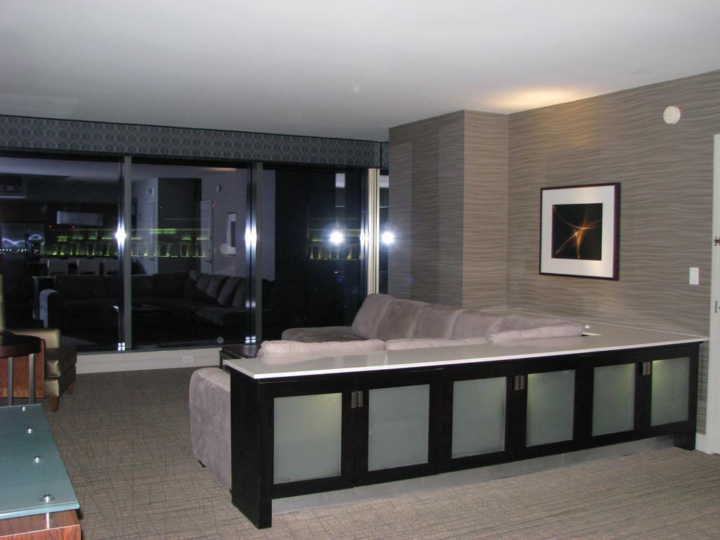 Aparthotel At Elara Vegas Center Strip-no Fees