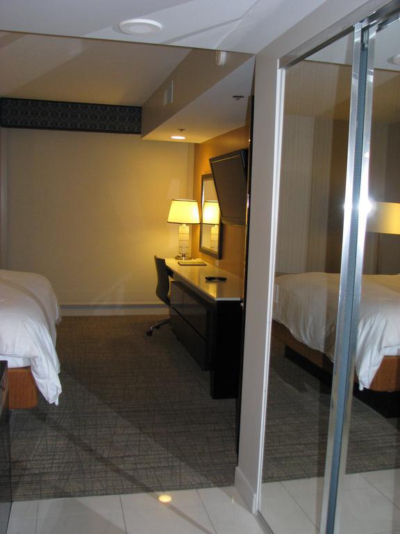 Aparthotel At Elara Vegas Center Strip-no Fees *