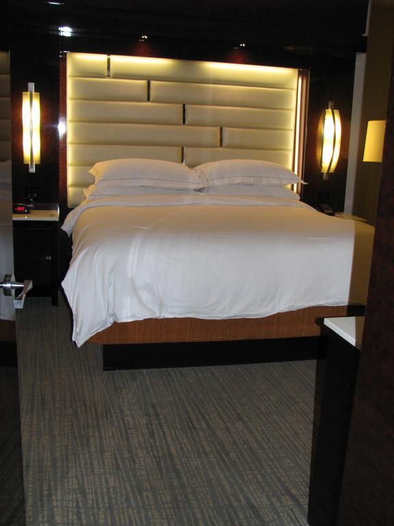 Aparthotel At Elara Vegas Center Strip-no Fees *