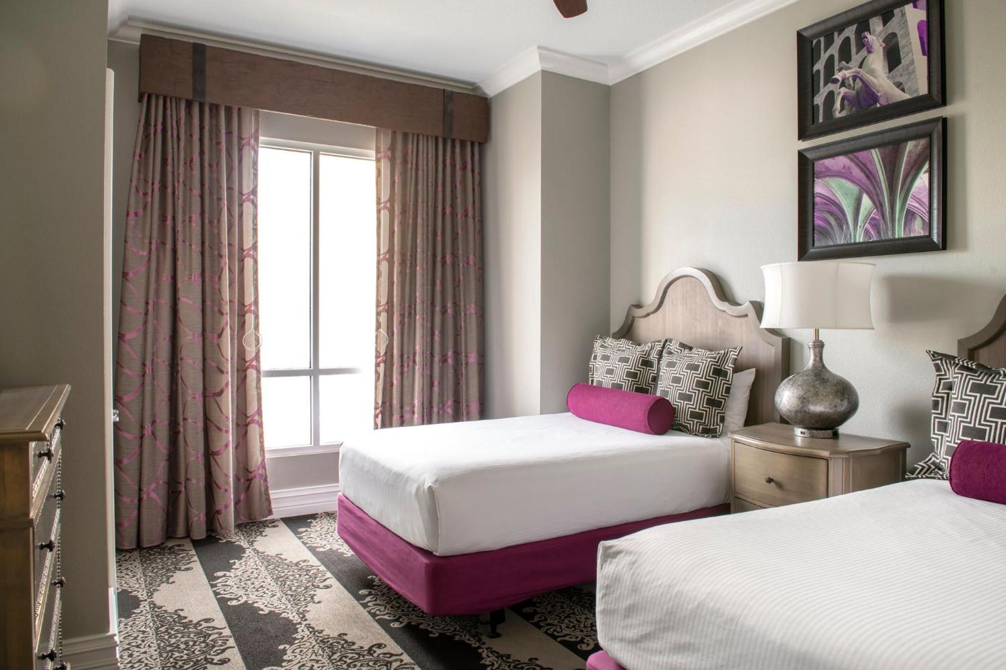Wyndham Grand Desert 2br With Access Holiday home *