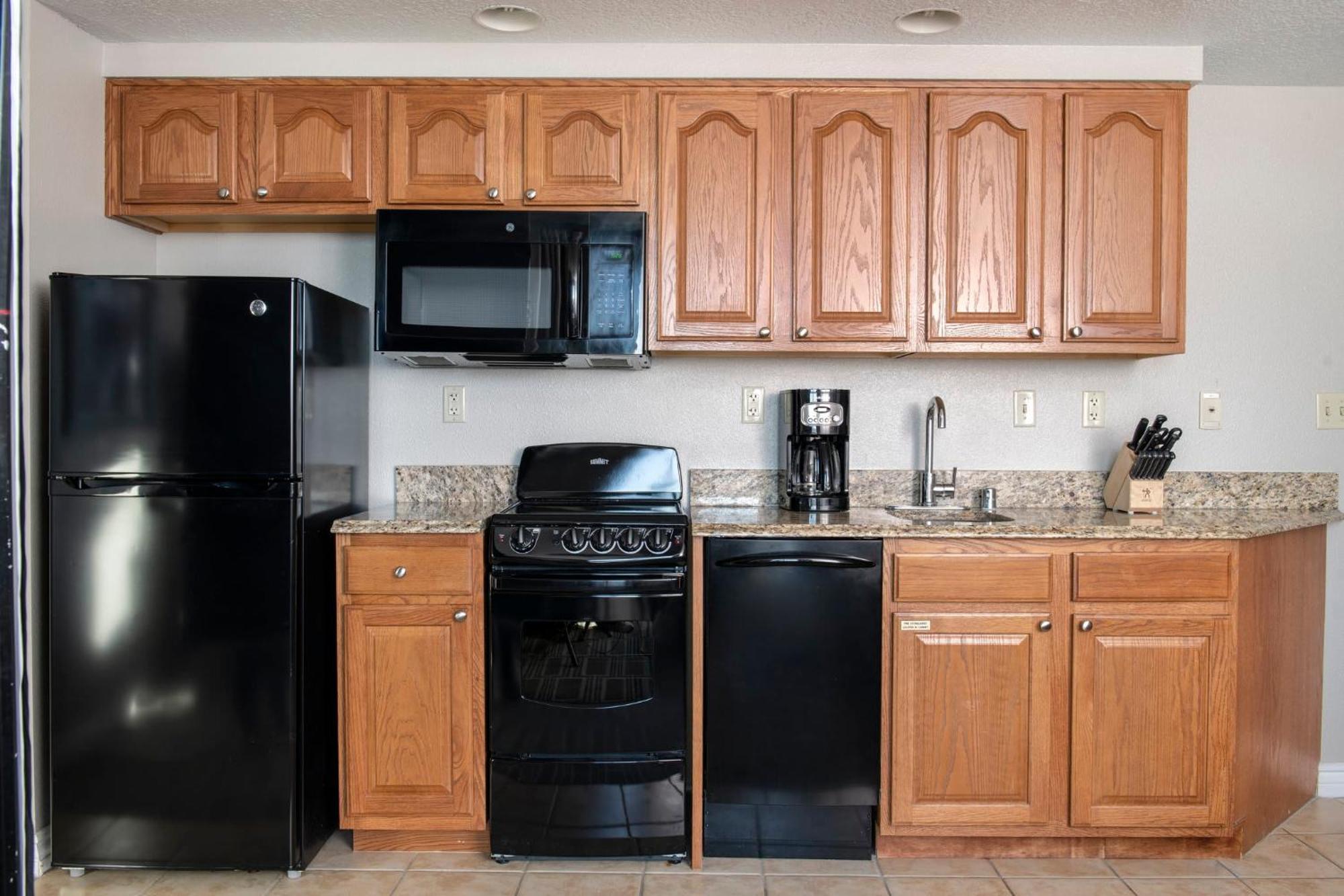 Wyndham Grand Desert 2br With Access Las Vegas