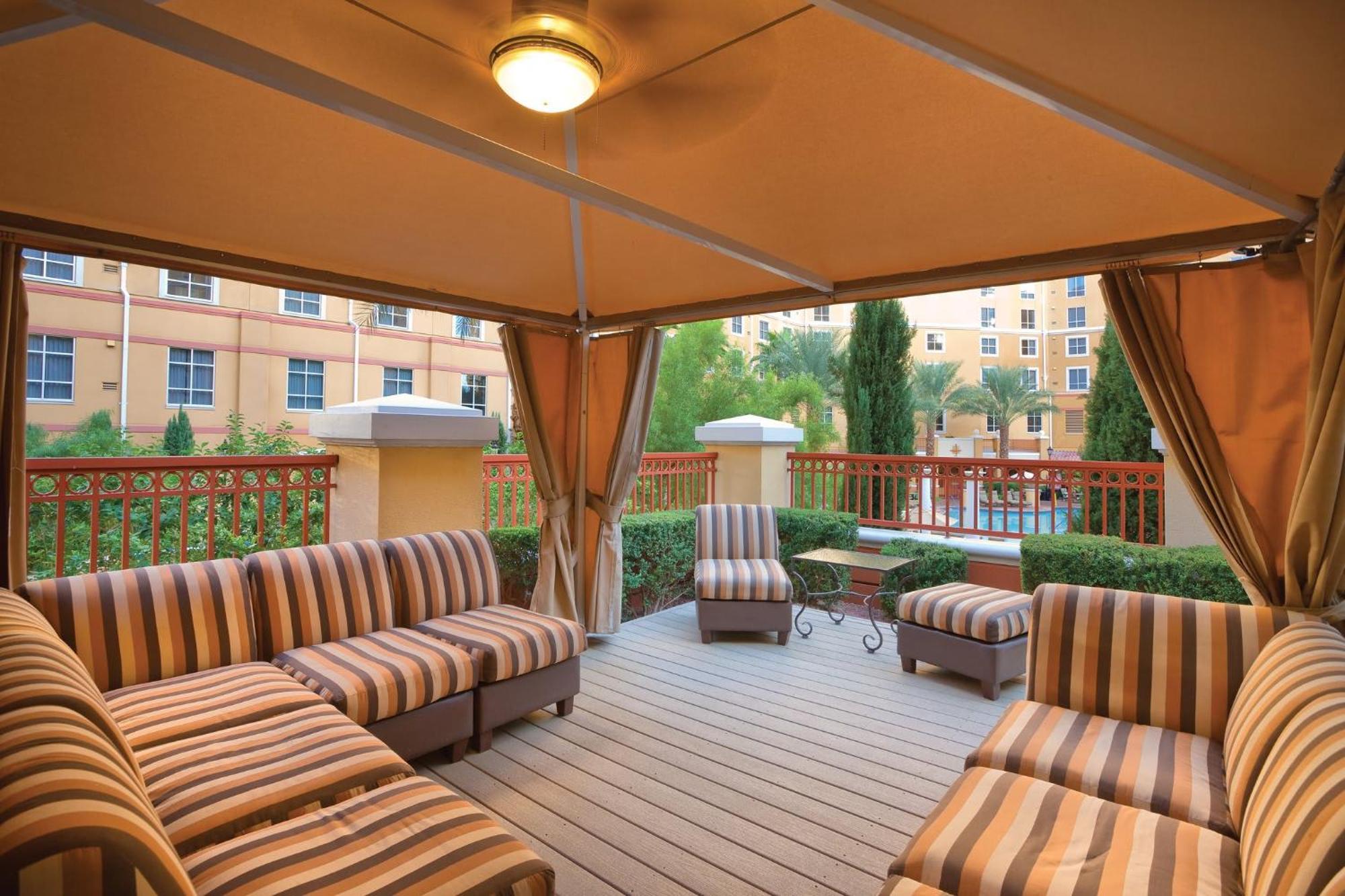 Wyndham Grand Desert 2br With Access Holiday home