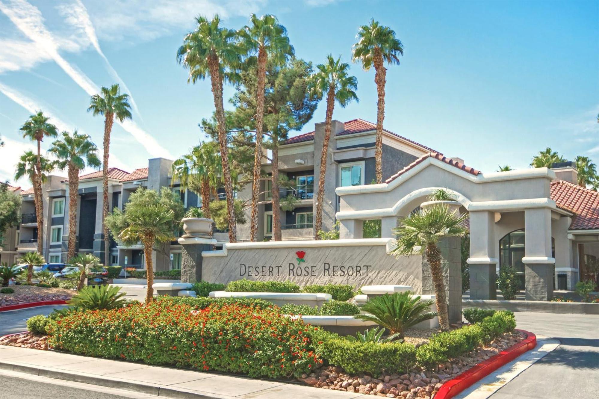 Wyndham Desert Rose 2br With Access Ferienhaus