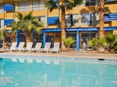 Travelodge By Wyndham Vegas Center Strip Motel 2*