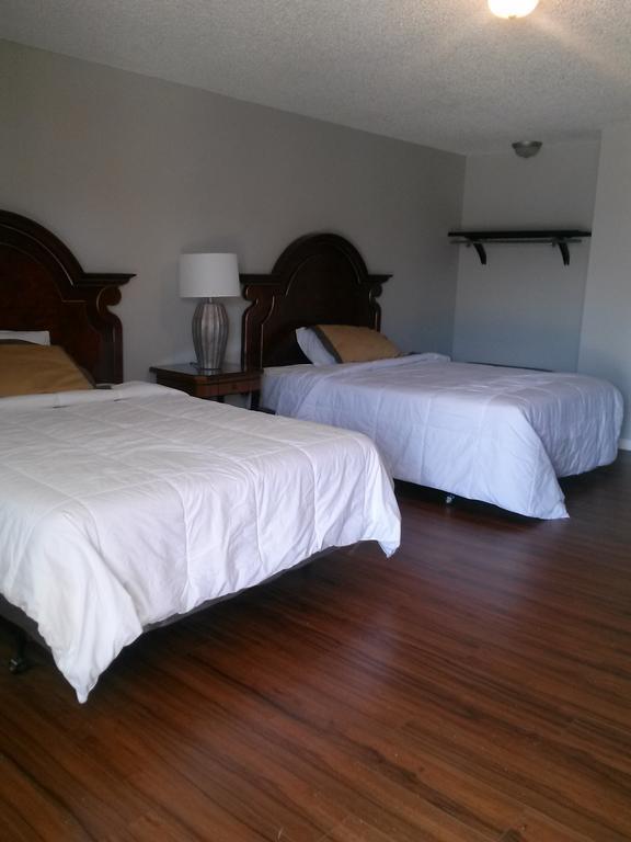 Motel Roulette 2*