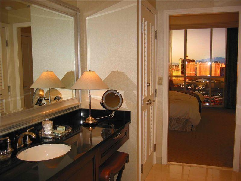 Fallon Luxury At The Signature Aparthotel