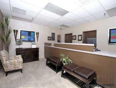 Travelodge By Wyndham Vegas Center Strip 2* Las Vegas