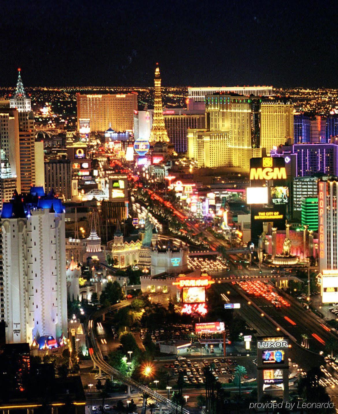 Travelodge By Wyndham Vegas Center Strip Motel 2*